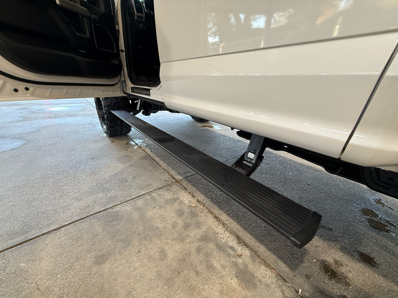 Ford F-250 SD Lariat Crew Cab 4WD 2019