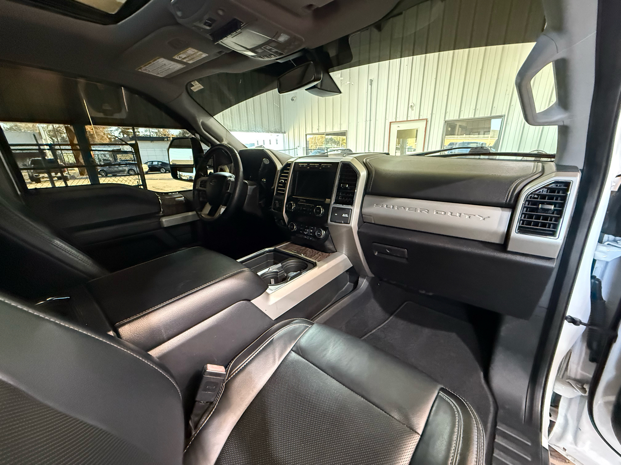 Ford F-250 SD Lariat Crew Cab 4WD 2019