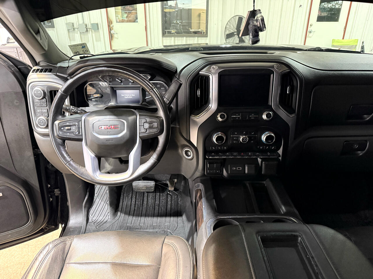 GMC Sierra 1500 SLT Crew Cab Short Box 4WD 2020