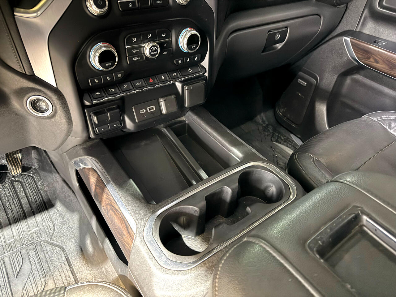 GMC Sierra 1500 SLT Crew Cab Short Box 4WD 2020