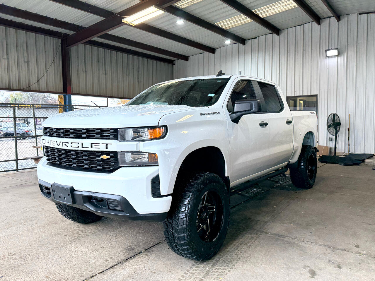 Chevrolet Silverado 1500 Custom Crew Cab Short Box 4WD 2019