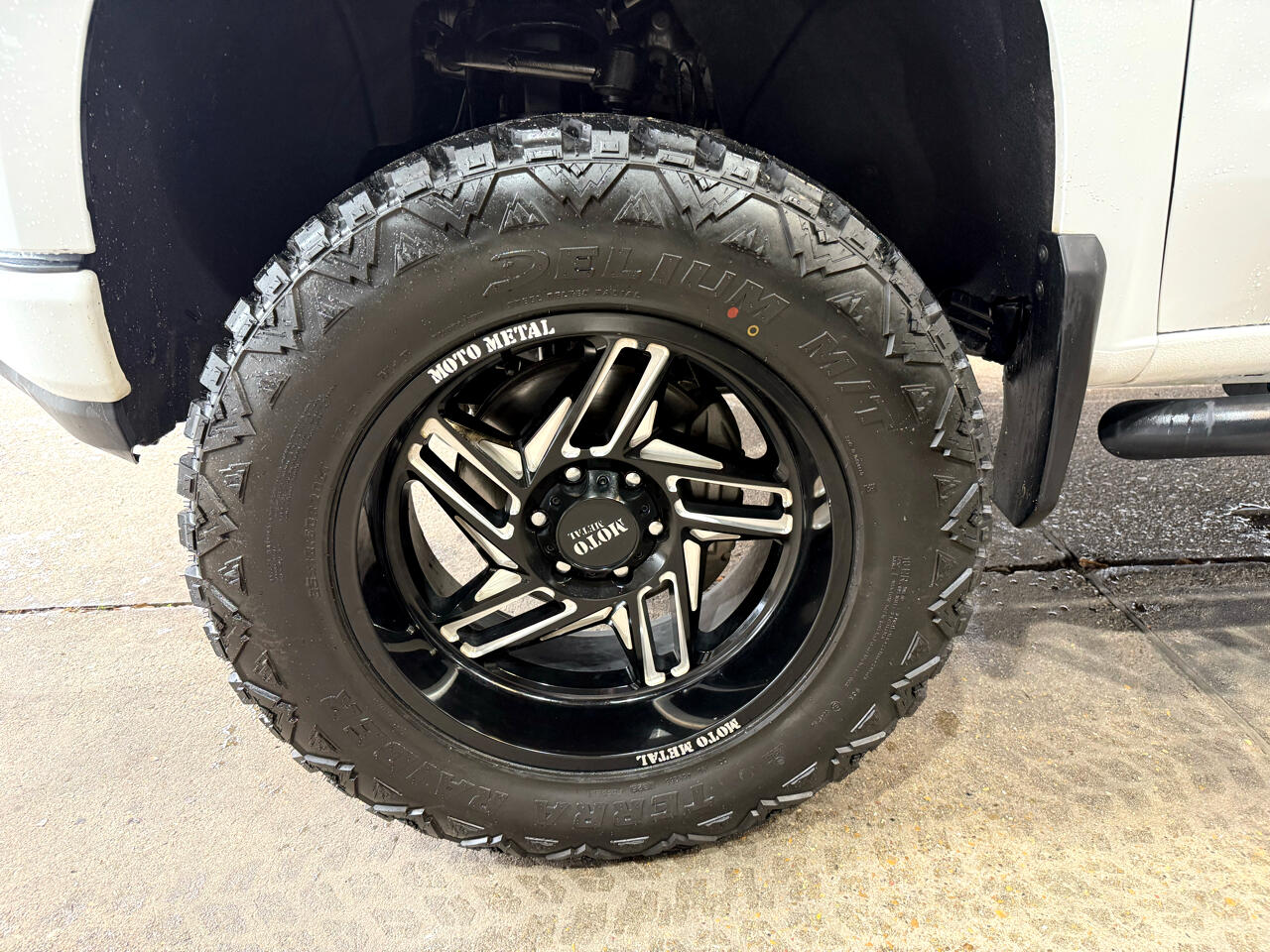 Chevrolet Silverado 1500 Custom Crew Cab Short Box 4WD 2019