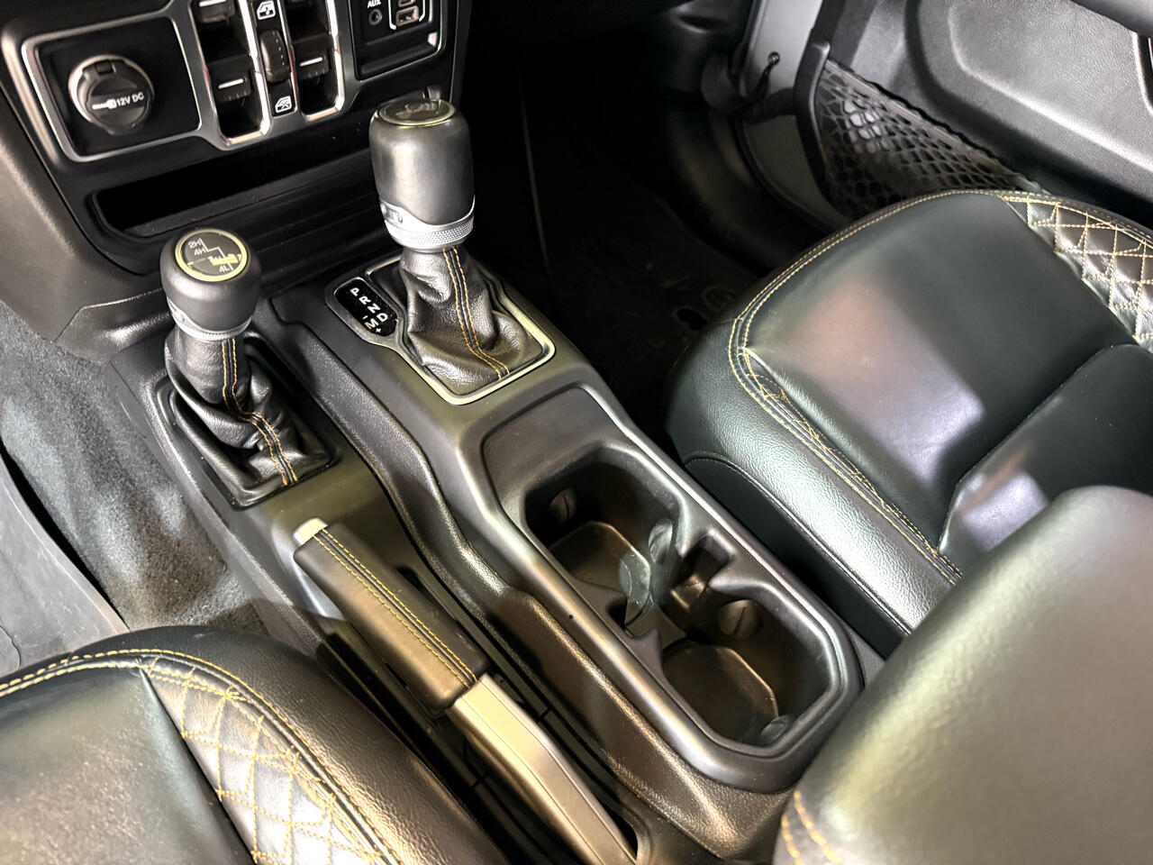 Jeep Wrangler Unlimited Sahara 2022