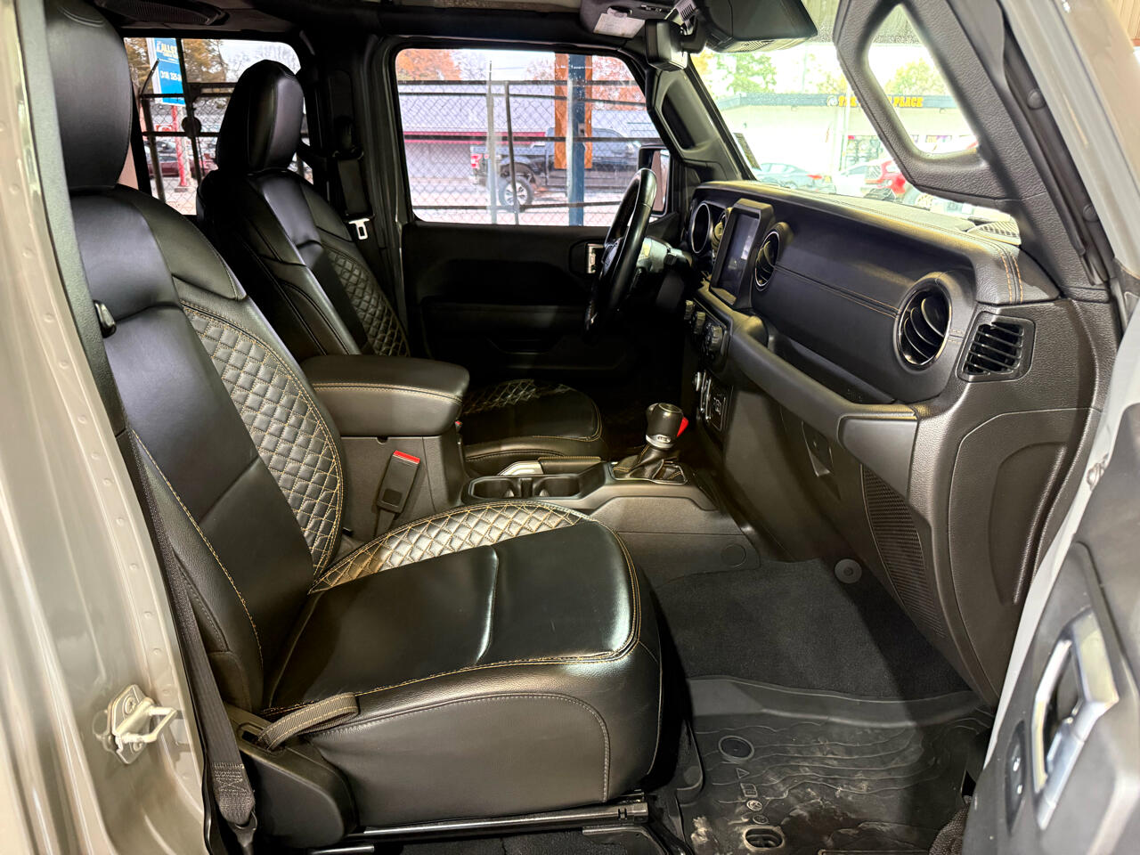 Jeep Wrangler Unlimited Sahara 2022