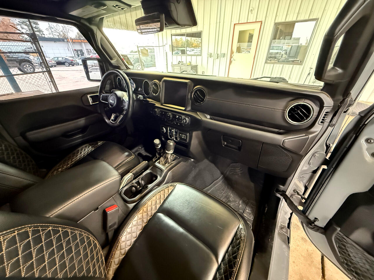 Jeep Wrangler Unlimited Sahara 2022