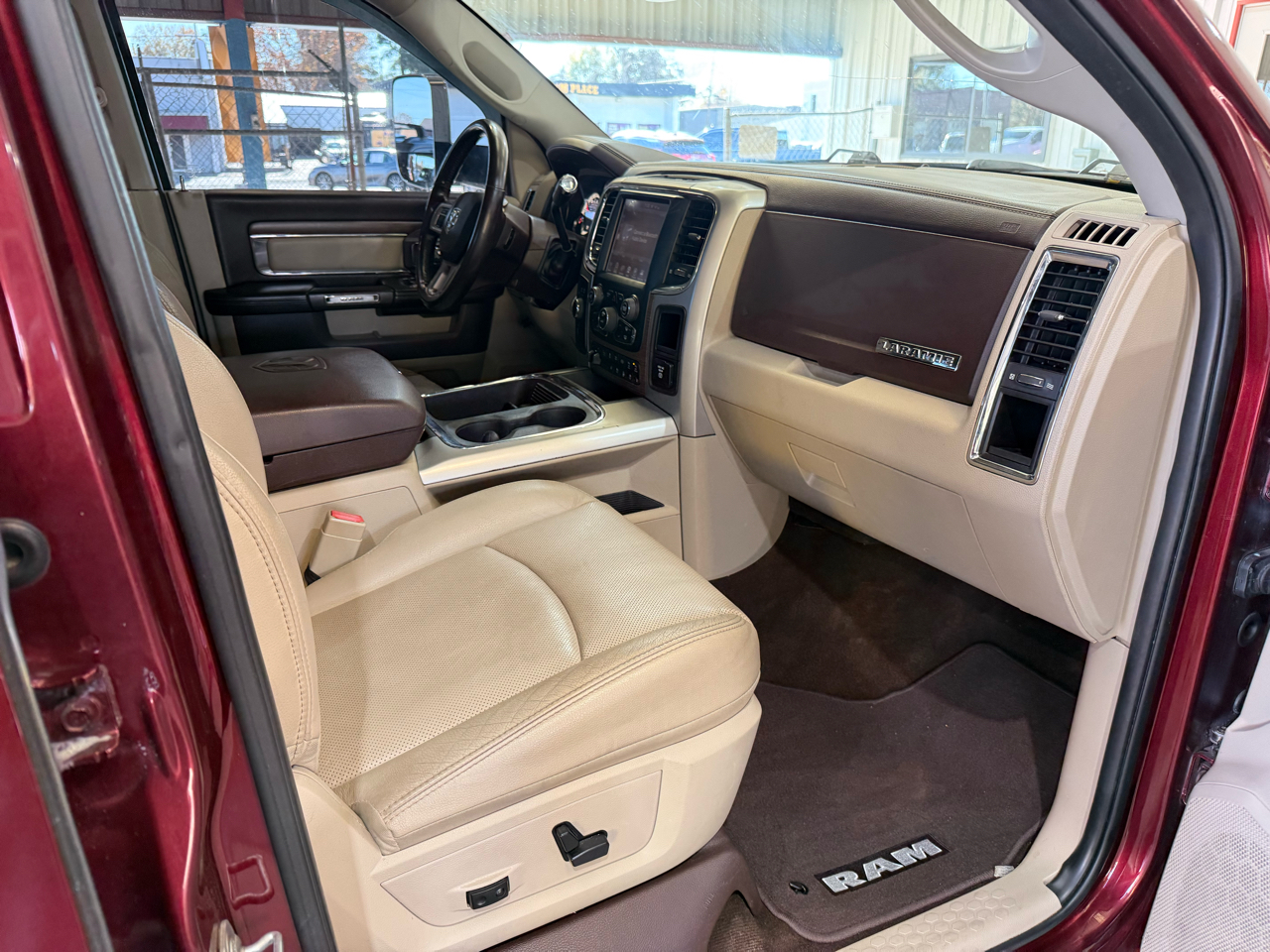 RAM 3500 Laramie Crew Cab LWB 4WD DRW 2017