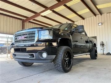 2014 GMC Sierra 2500HD Denali Crew Cab 4WD