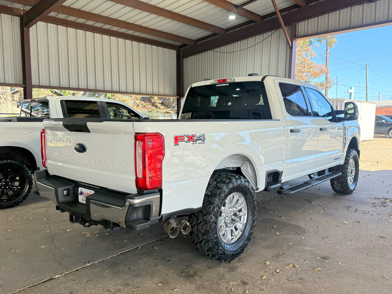 Ford F-250 SD XLT Crew Cab 4WD 2024