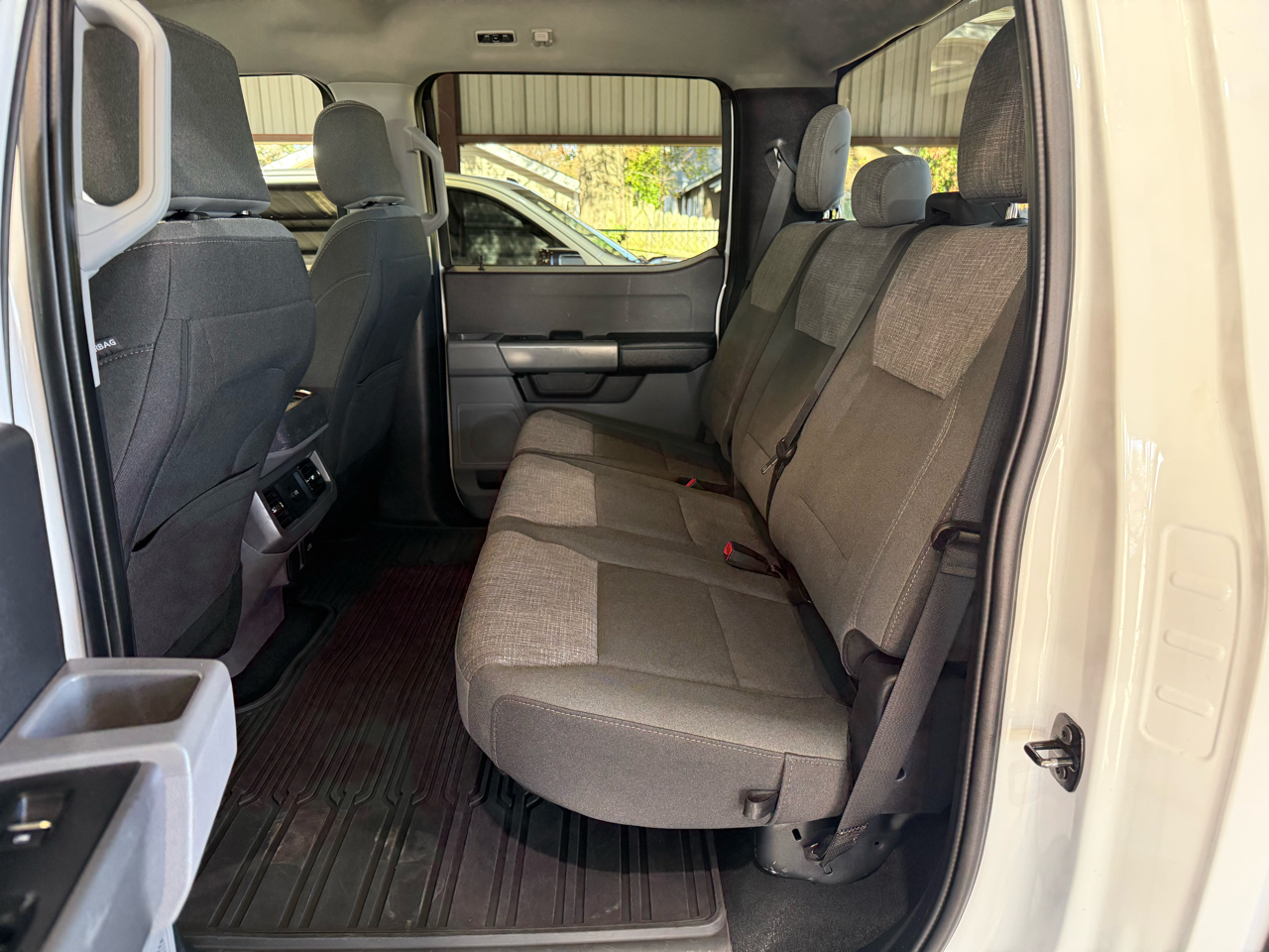 Ford F-250 SD XLT Crew Cab 4WD 2024