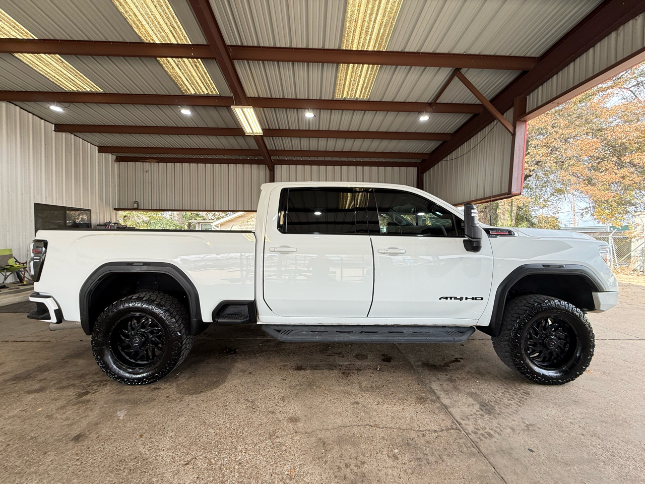 GMC Sierra 2500HD AT4 Crew Cab 4WD 2020
