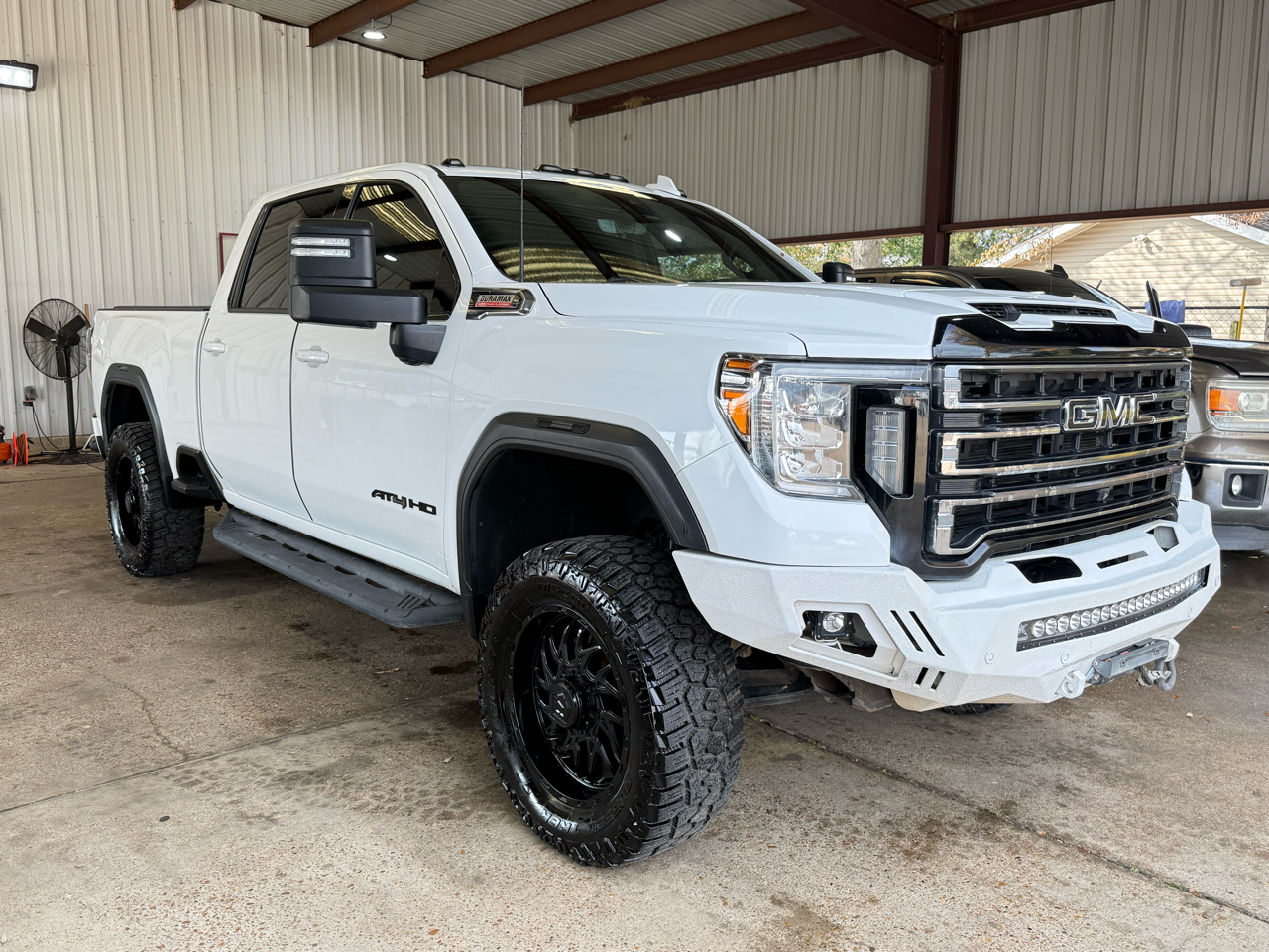 GMC Sierra 2500HD AT4 Crew Cab 4WD 2020