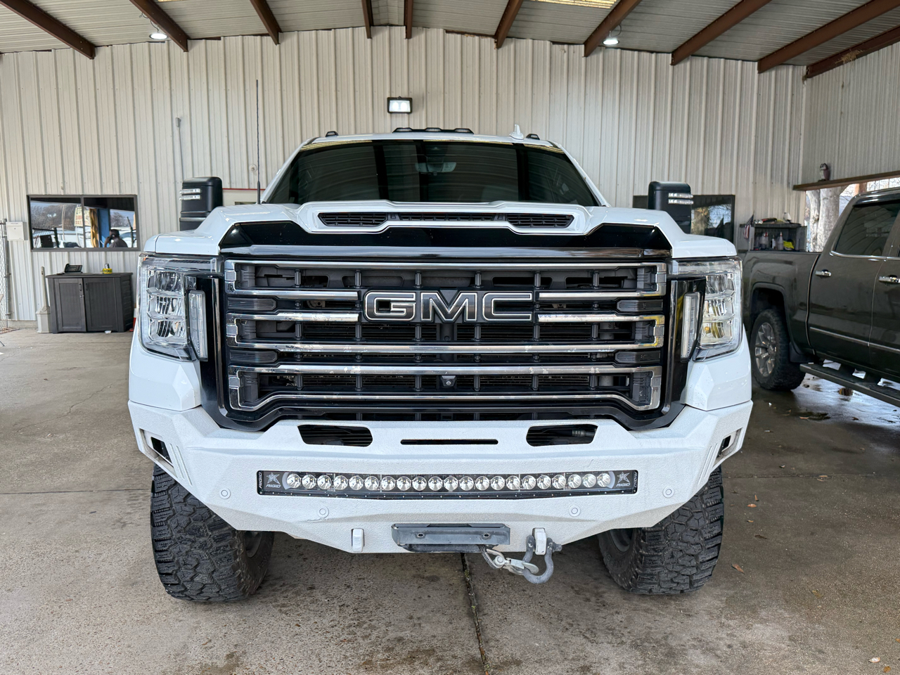 GMC Sierra 2500HD AT4 Crew Cab 4WD 2020