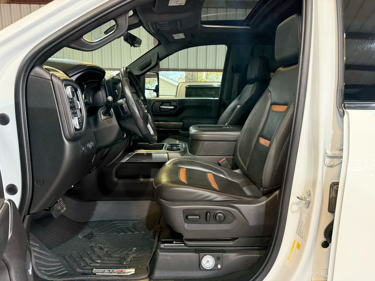 GMC Sierra 2500HD AT4 Crew Cab 4WD 2020