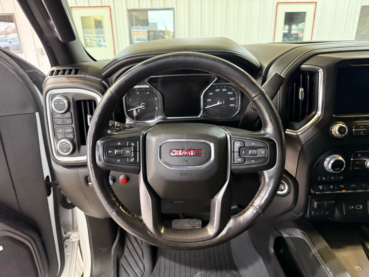 GMC Sierra 2500HD AT4 Crew Cab 4WD 2020