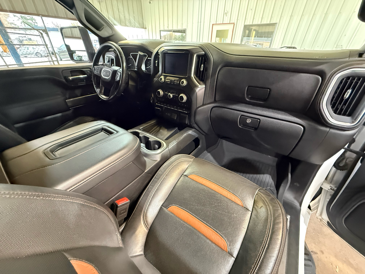 GMC Sierra 2500HD AT4 Crew Cab 4WD 2020