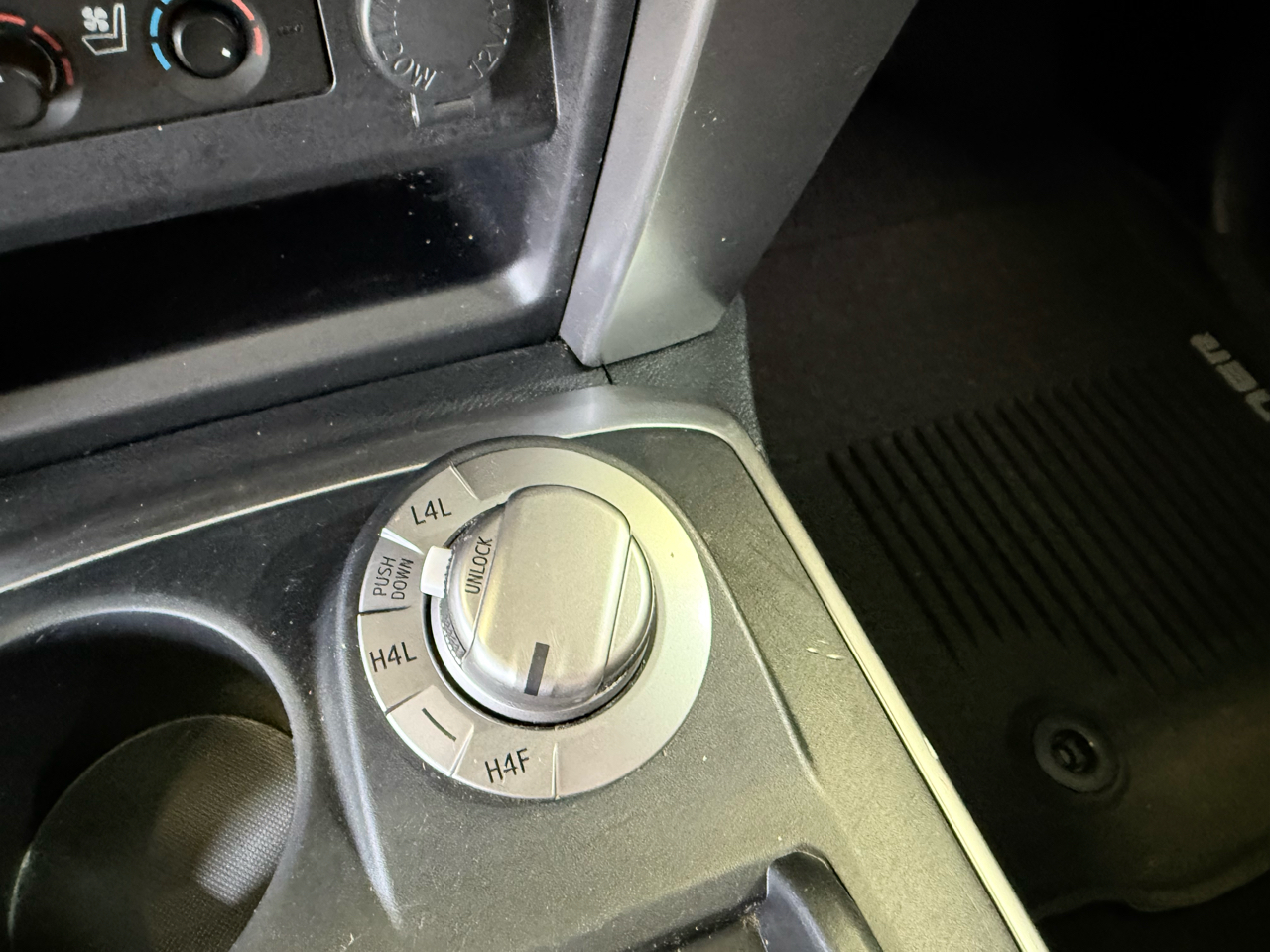 Toyota 4Runner Limited 4WD V6 2018