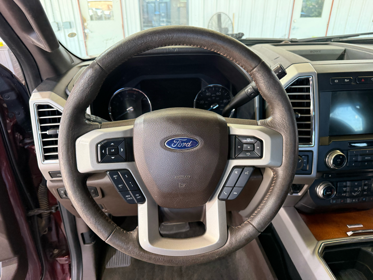 Ford F-250 SD King Ranch Crew Cab 4WD 2017