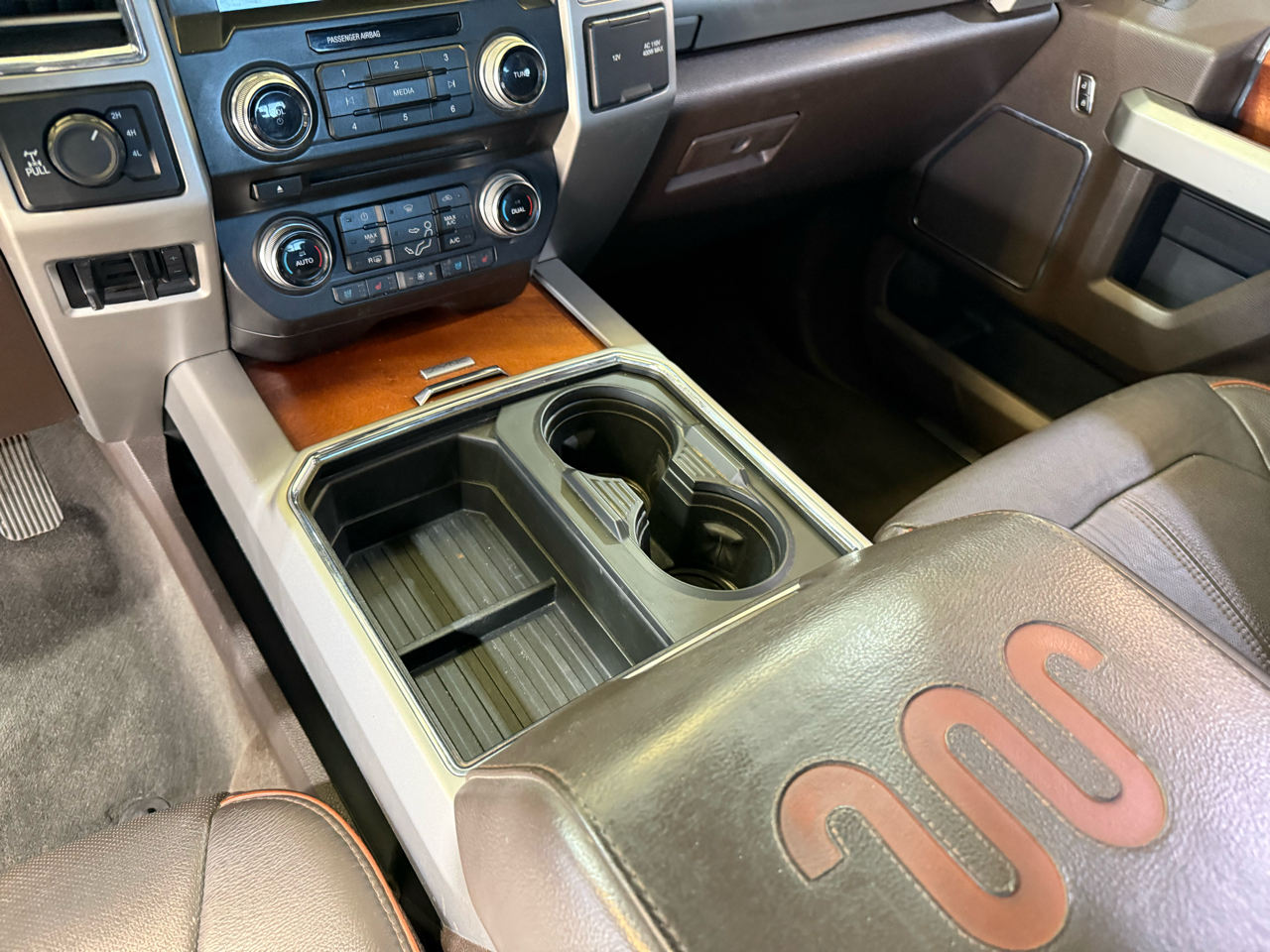 Ford F-250 SD King Ranch Crew Cab 4WD 2017