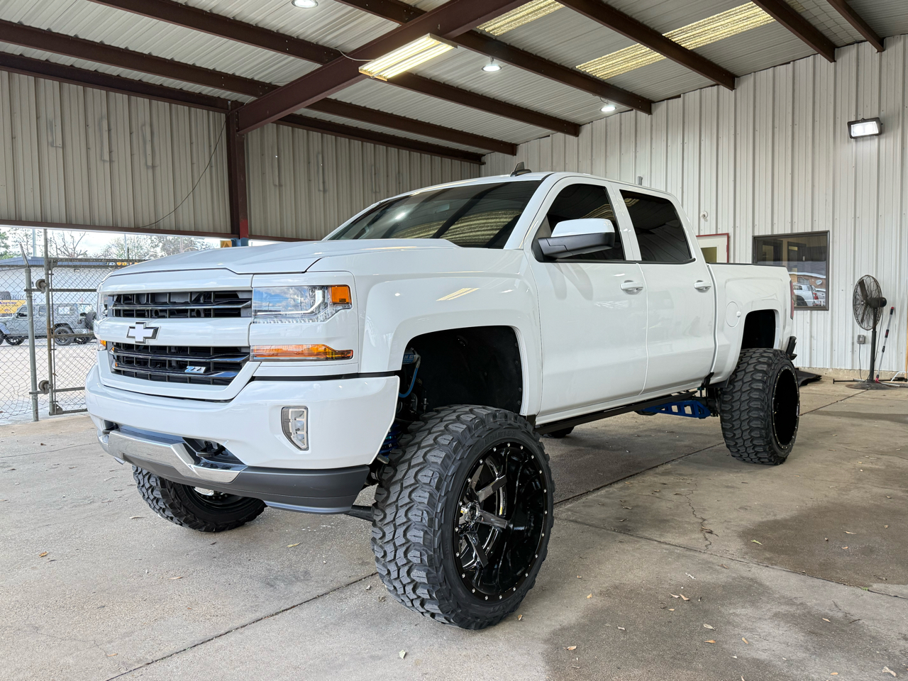 Chevrolet Silverado 1500 LT Crew Cab 4WD 2018
