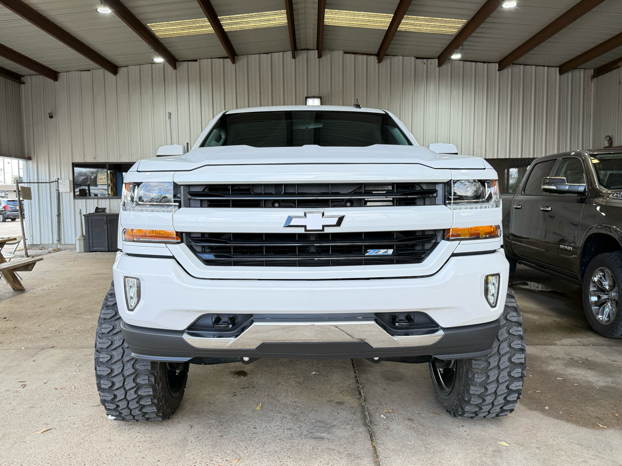 Chevrolet Silverado 1500 LT Crew Cab 4WD 2018