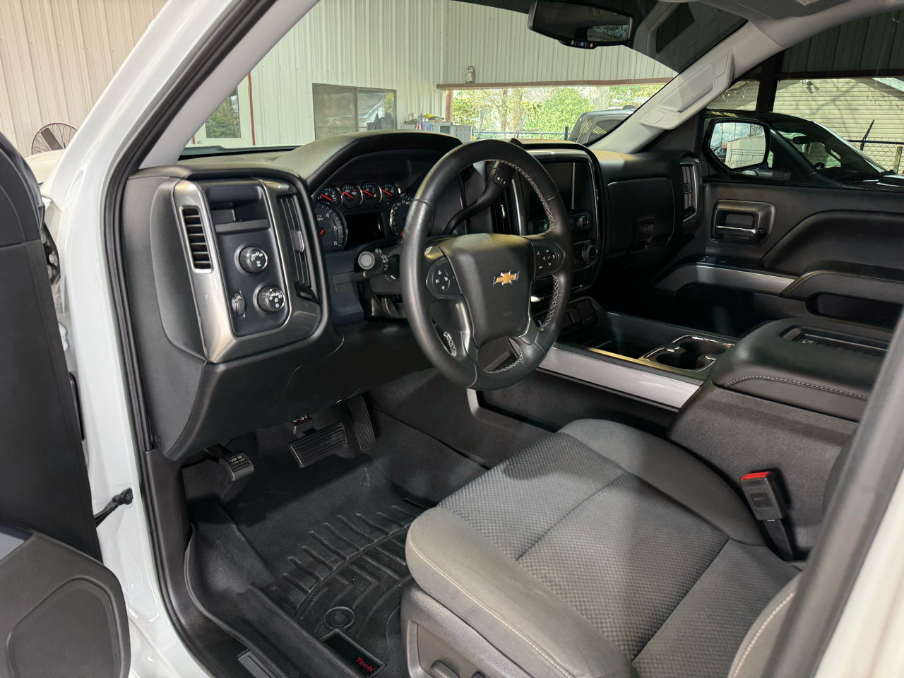 Chevrolet Silverado 1500 LT Crew Cab 4WD 2018