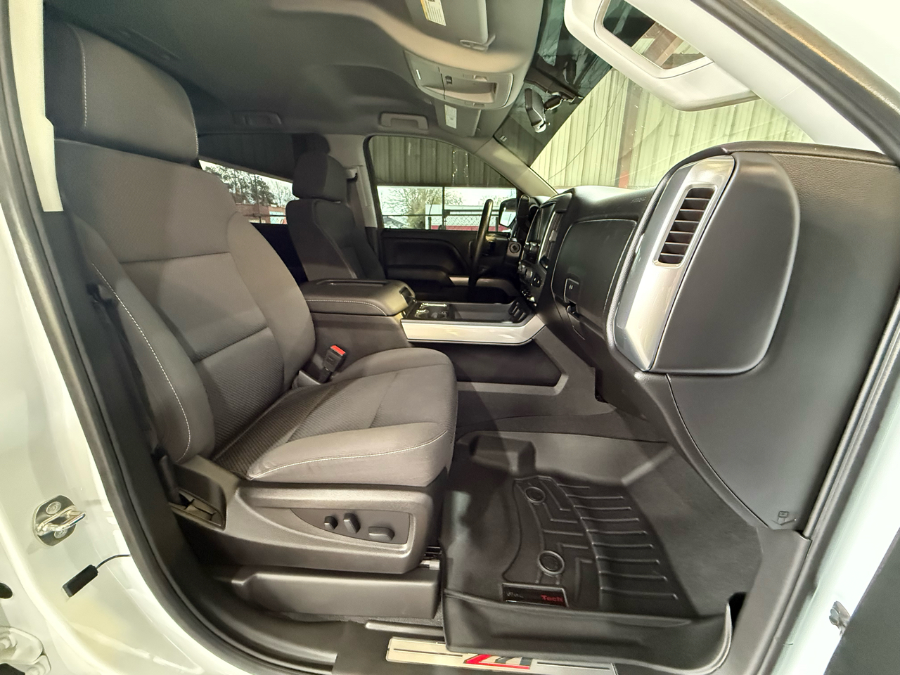 Chevrolet Silverado 1500 LT Crew Cab 4WD 2018