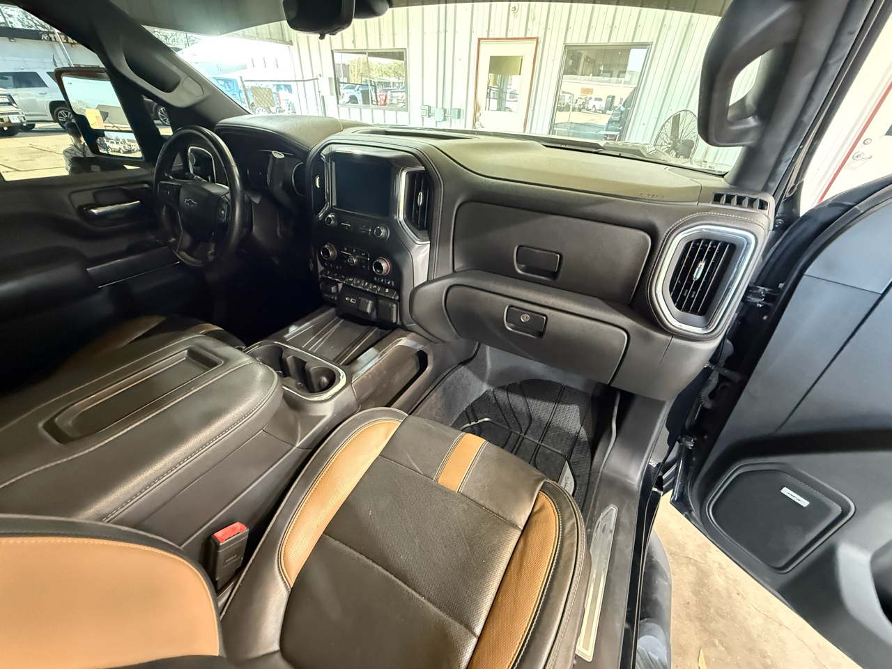 Chevrolet Silverado 2500HD LTZ Crew Cab Short Box 4WD 2021