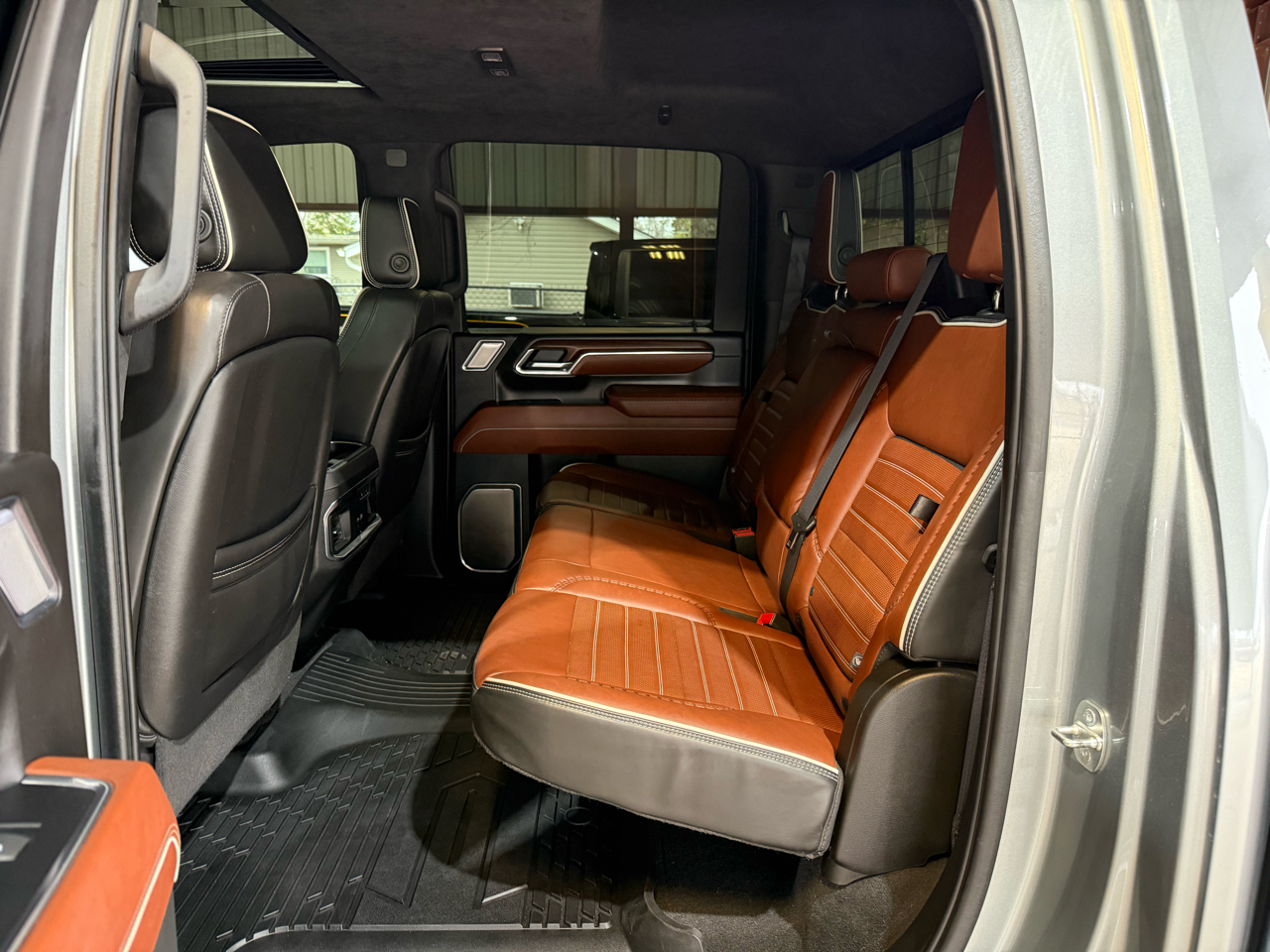 GMC Sierra 2500HD Denali Ultimate Crew Cab 4WD 2024