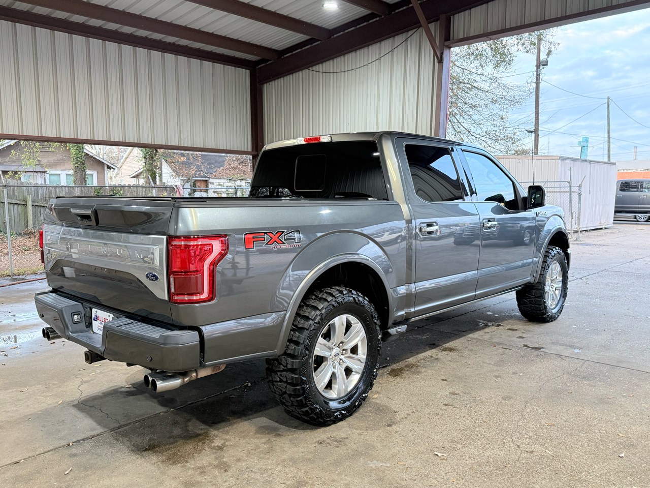 Ford F-150 Platinum SuperCrew 5.5-ft. Bed 4WD 2017