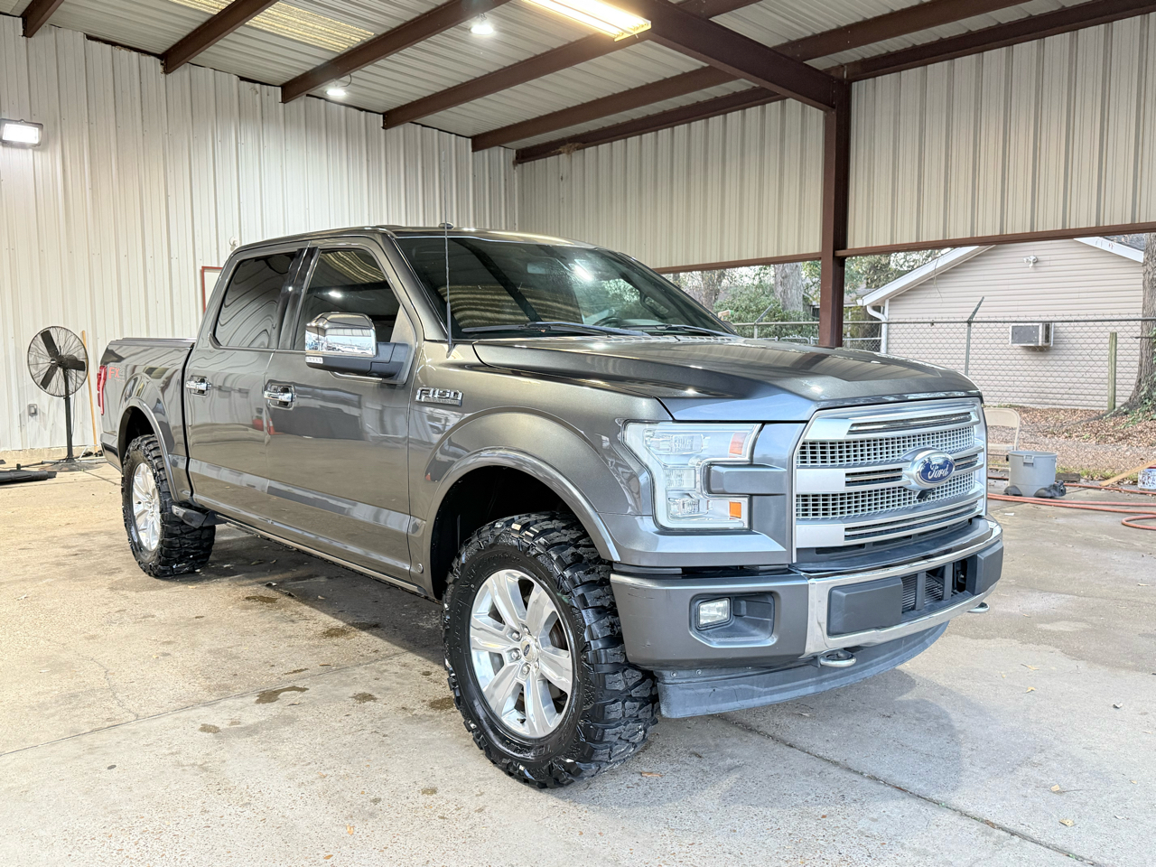 Ford F-150 Platinum SuperCrew 5.5-ft. Bed 4WD 2017