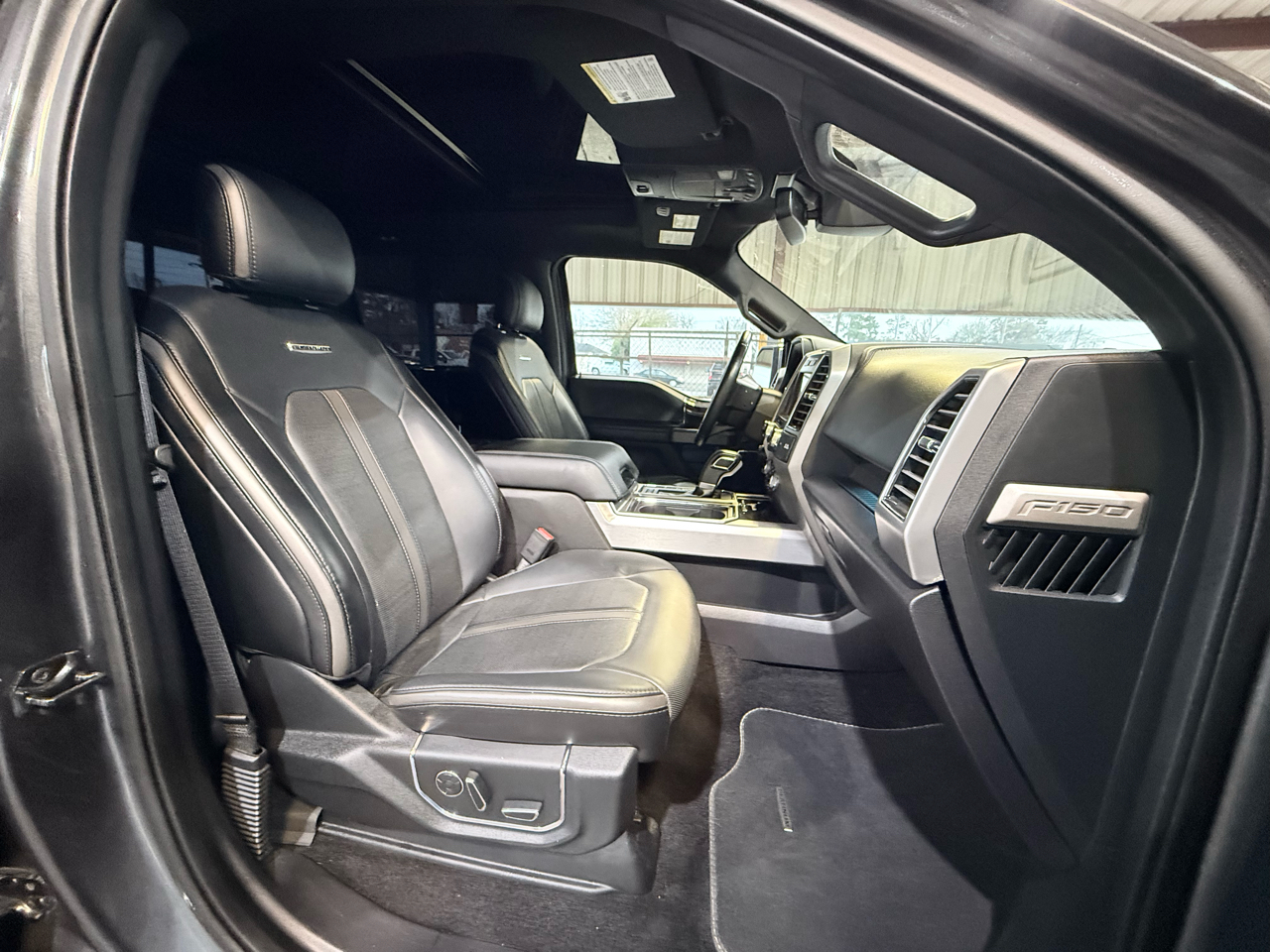 Ford F-150 Platinum SuperCrew 5.5-ft. Bed 4WD 2017