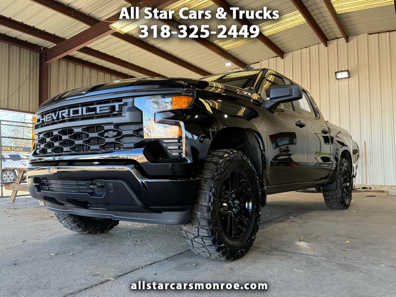 Chevrolet Silverado 1500 Custom Crew Cab 4WD 2023