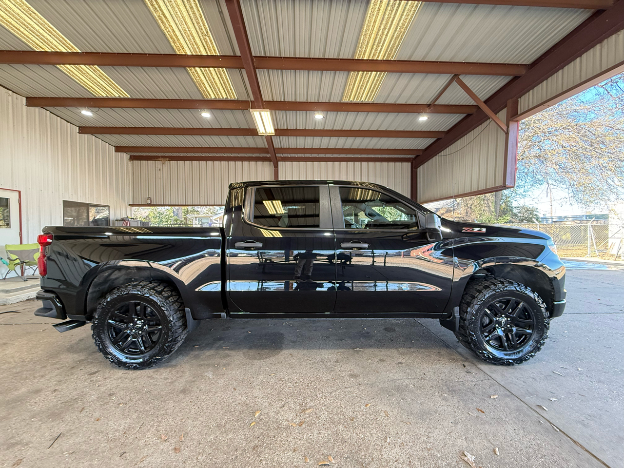 Chevrolet Silverado 1500 Custom Crew Cab 4WD 2023