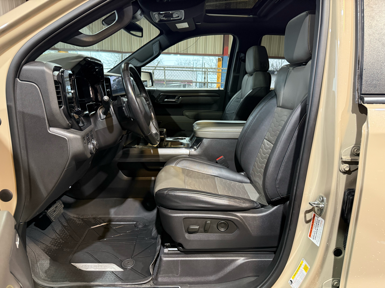 Chevrolet Silverado 1500 ZR2 Crew Cab 4WD 2023