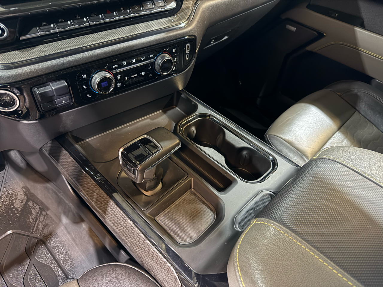 Chevrolet Silverado 1500 ZR2 Crew Cab 4WD 2023