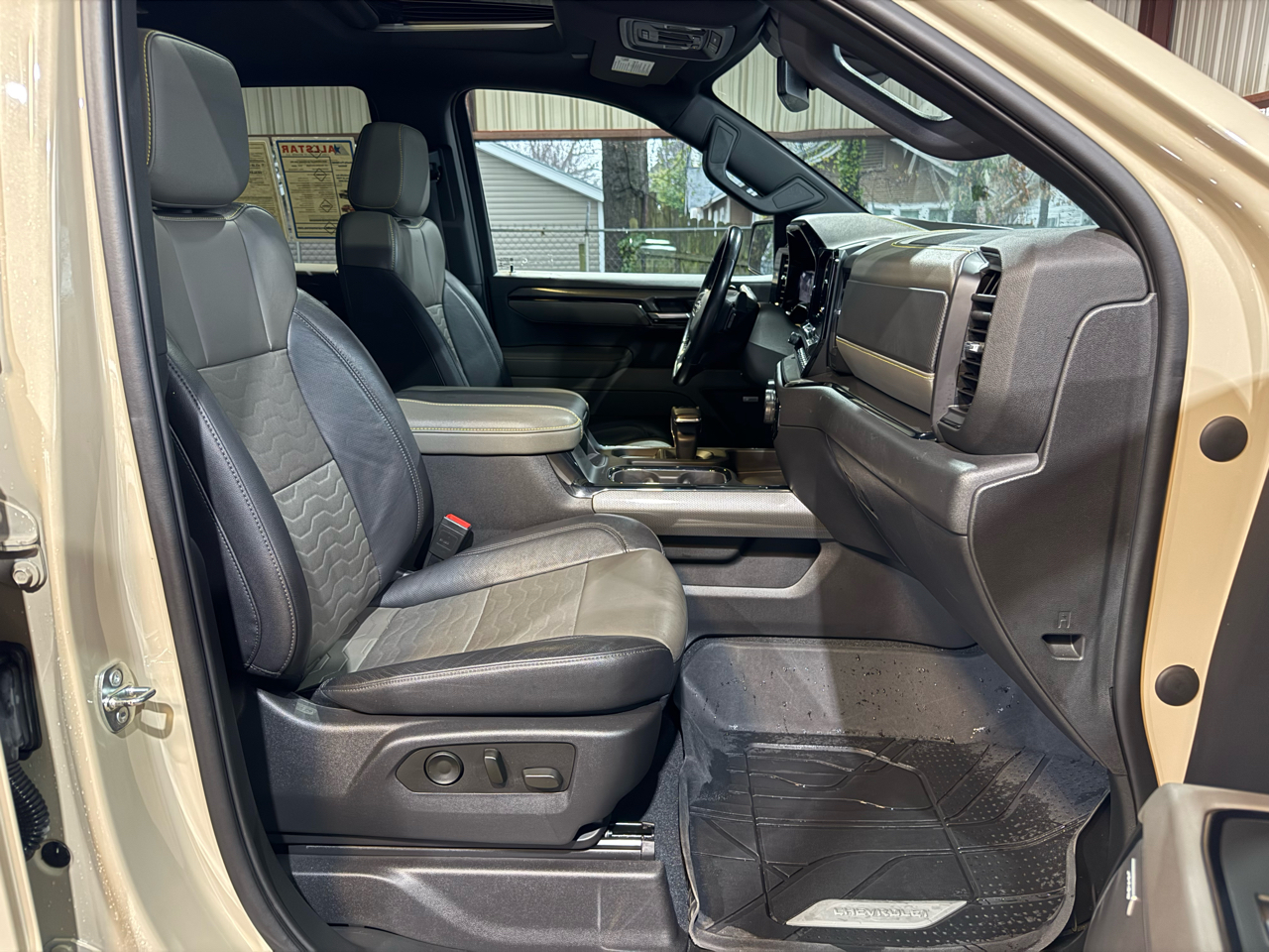 Chevrolet Silverado 1500 ZR2 Crew Cab 4WD 2023