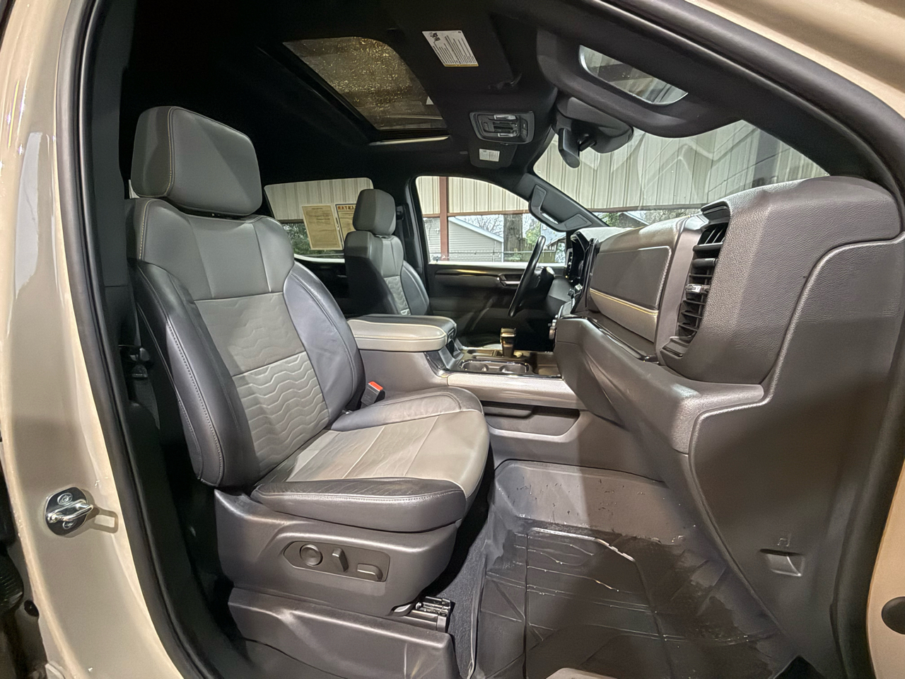 Chevrolet Silverado 1500 ZR2 Crew Cab 4WD 2023