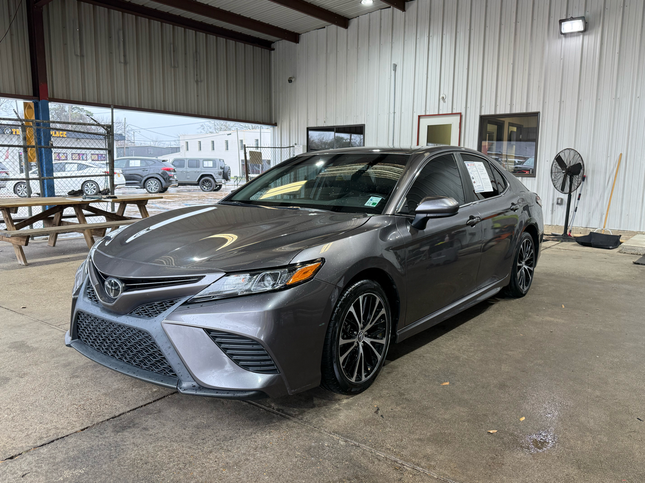 Toyota Camry XLE 2019