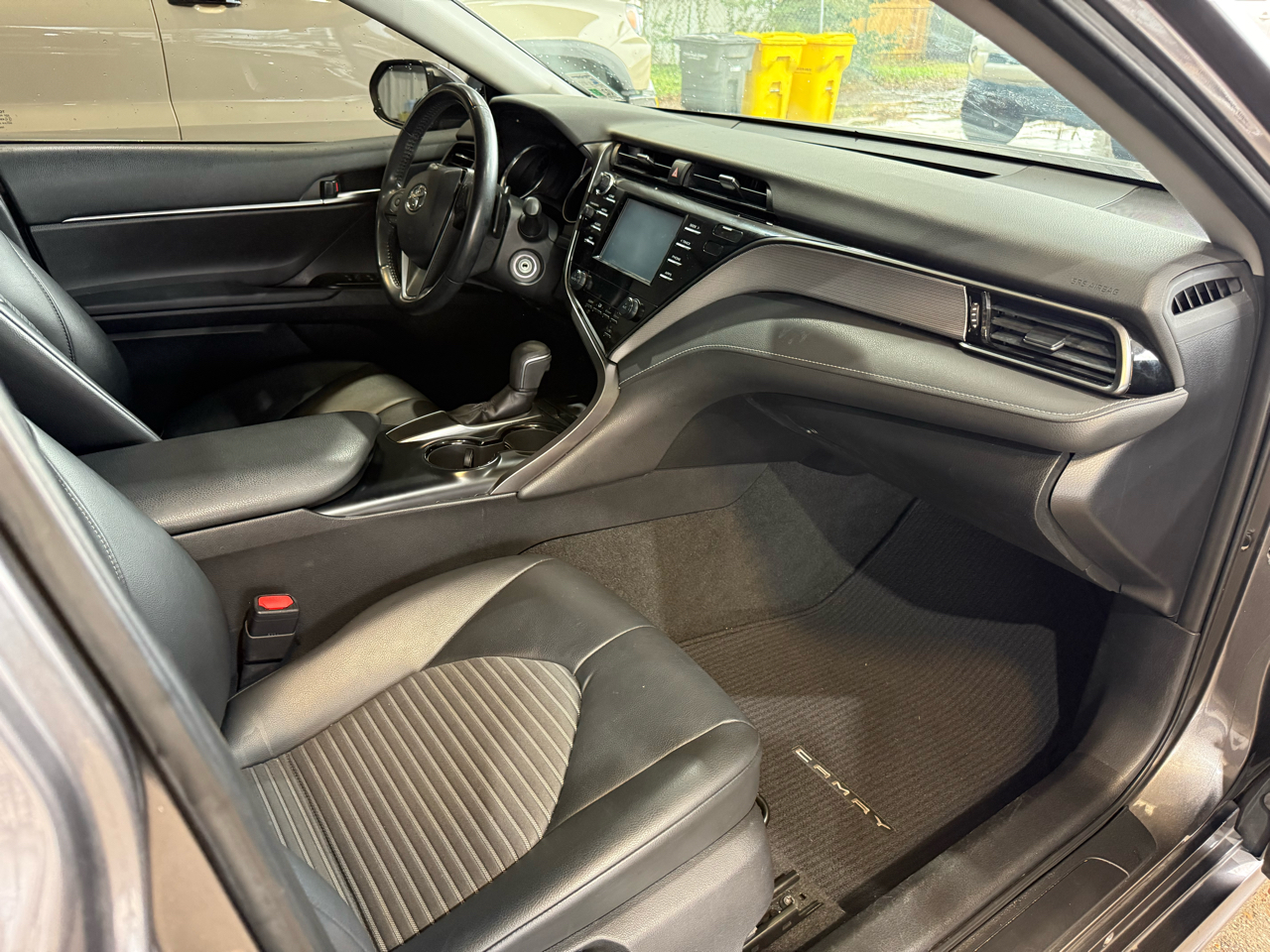 Toyota Camry XLE 2019