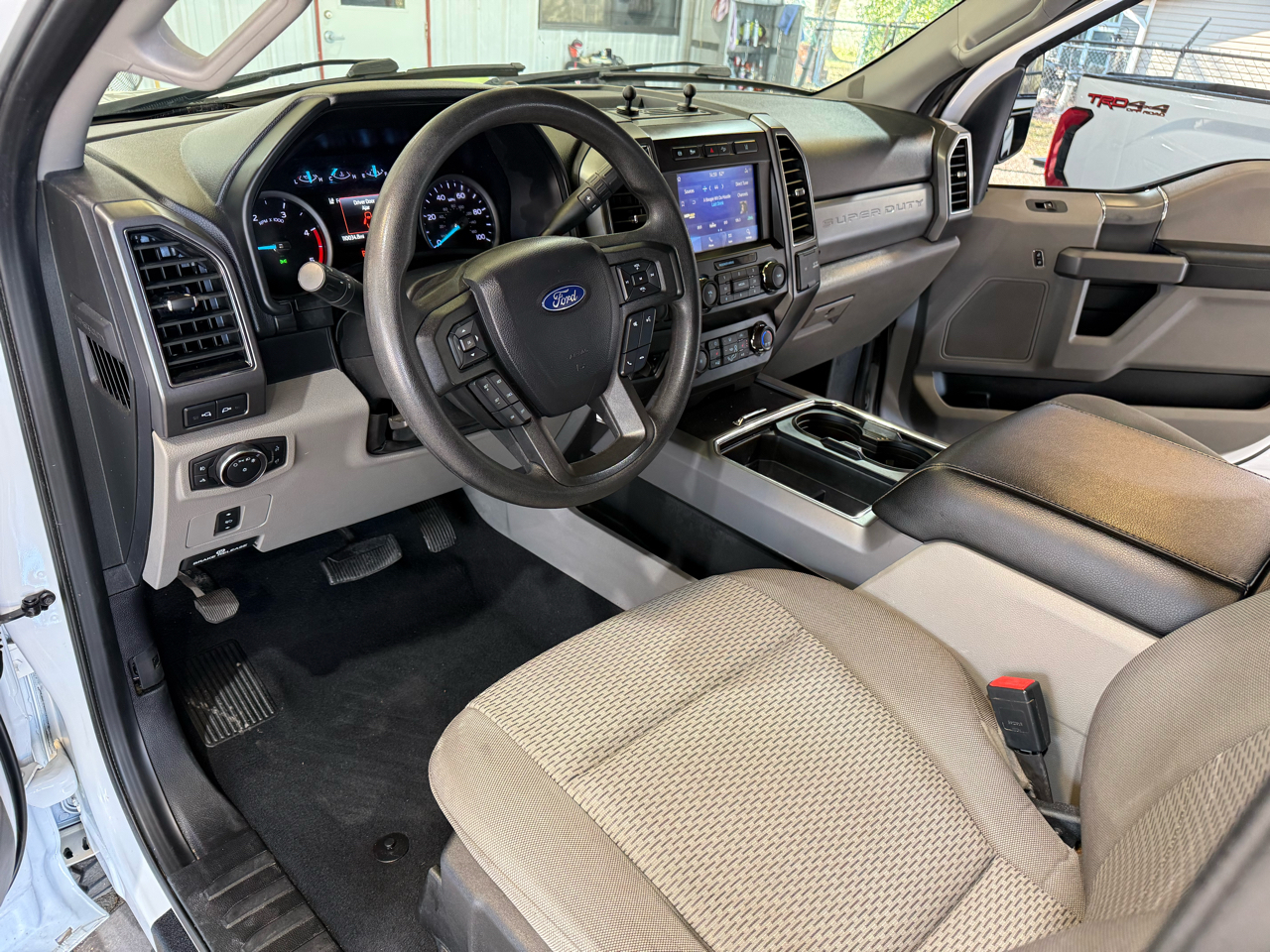 Ford F-250 SD XLT Crew Cab 4WD 2020