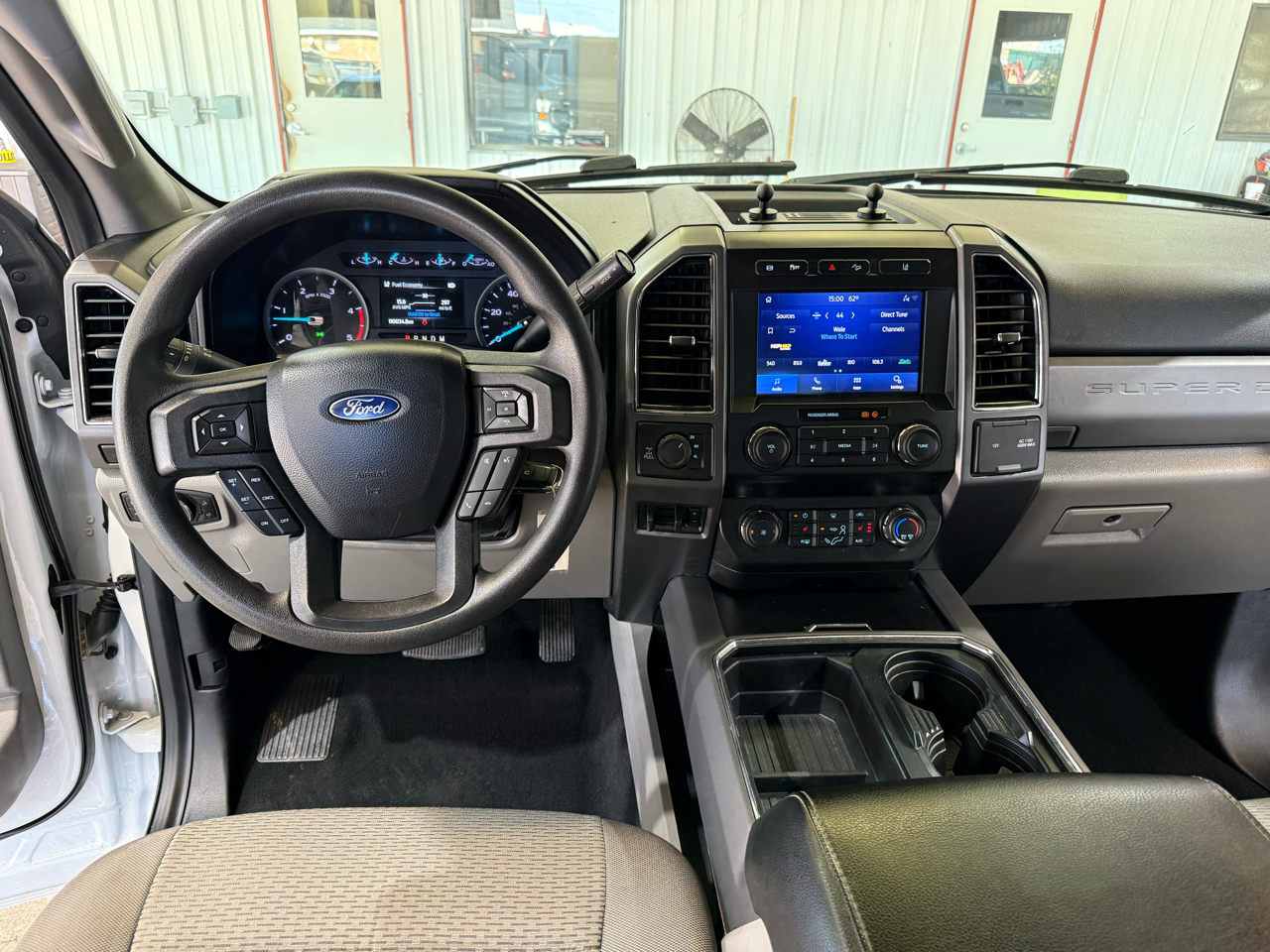 Ford F-250 SD XLT Crew Cab 4WD 2020