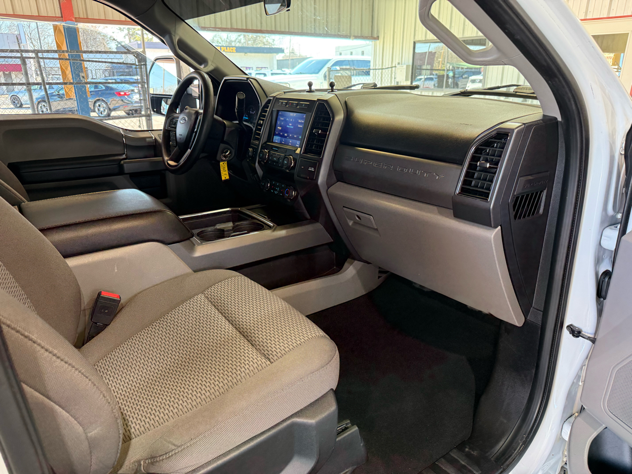 Ford F-250 SD XLT Crew Cab 4WD 2020