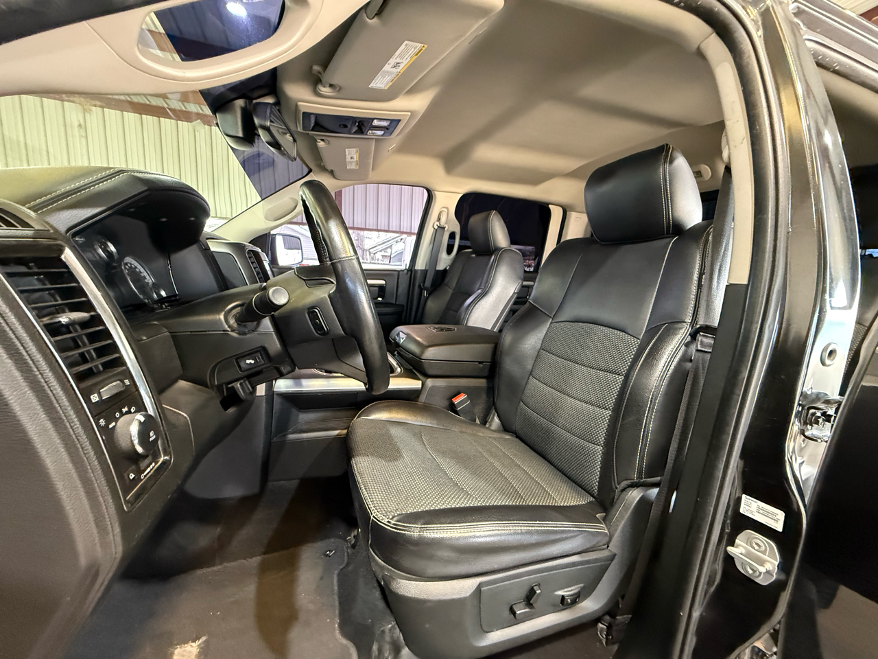 RAM 1500 Sport Crew Cab SWB 4WD 2018