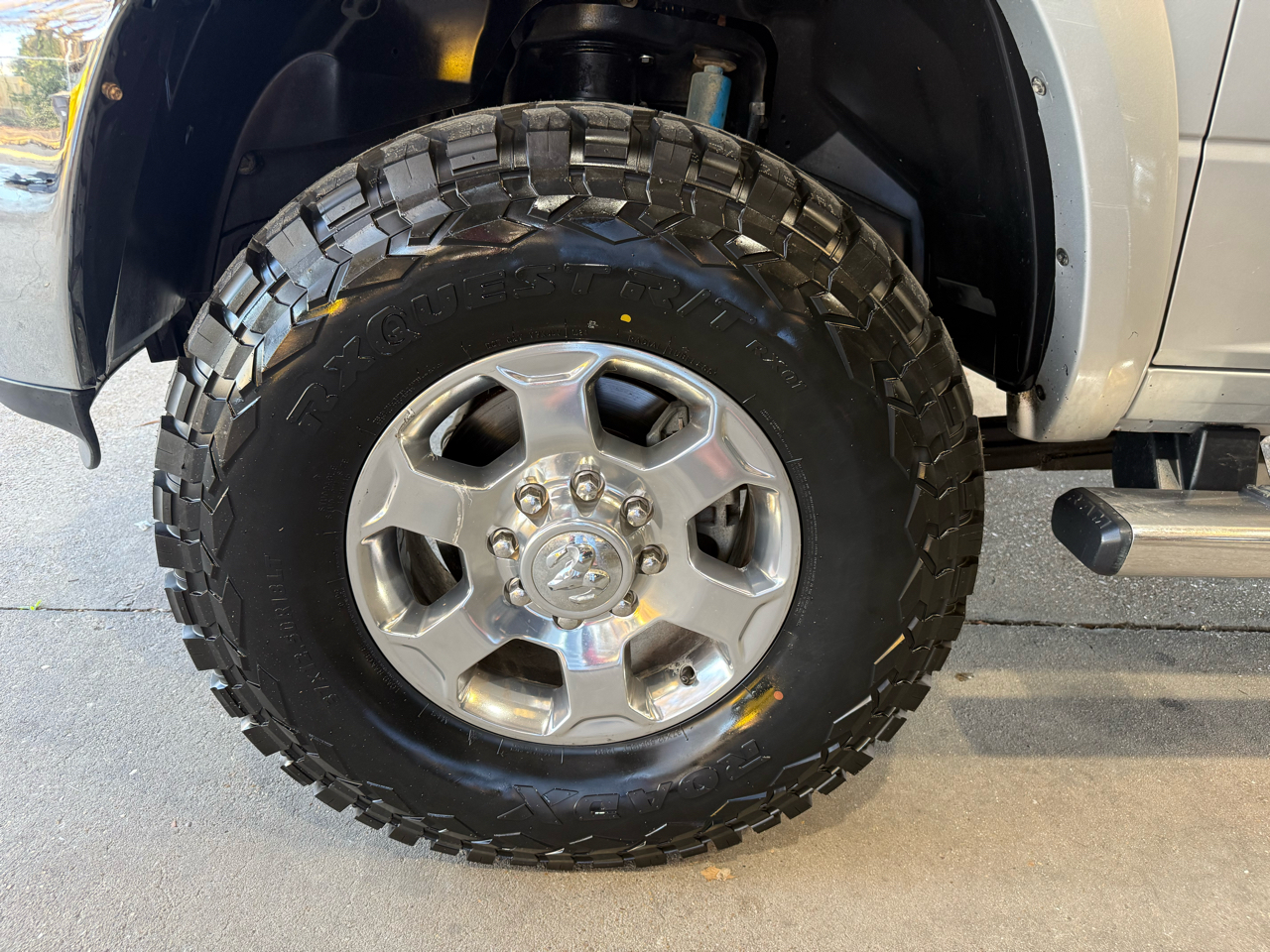 RAM 2500 SLT Crew Cab SWB 4WD 2017