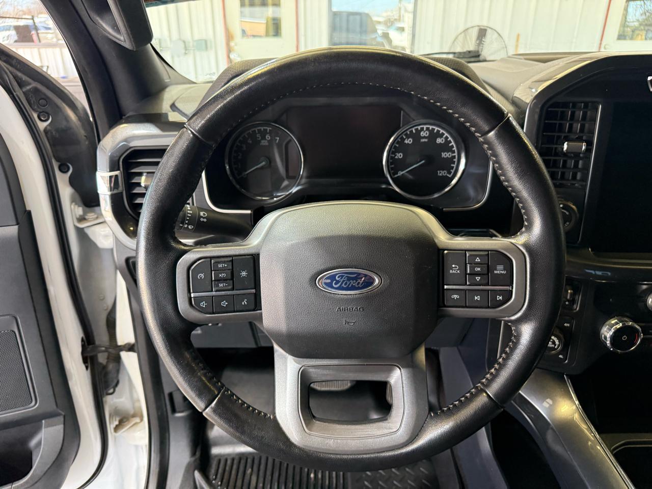 Ford F-150 XLT SuperCrew 5.5-ft. Bed 4WD 2022