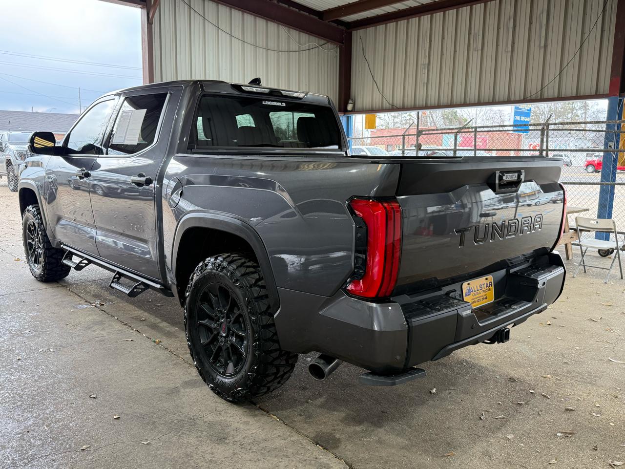 Toyota Tundra SR5 CrewMax 4WD 2023