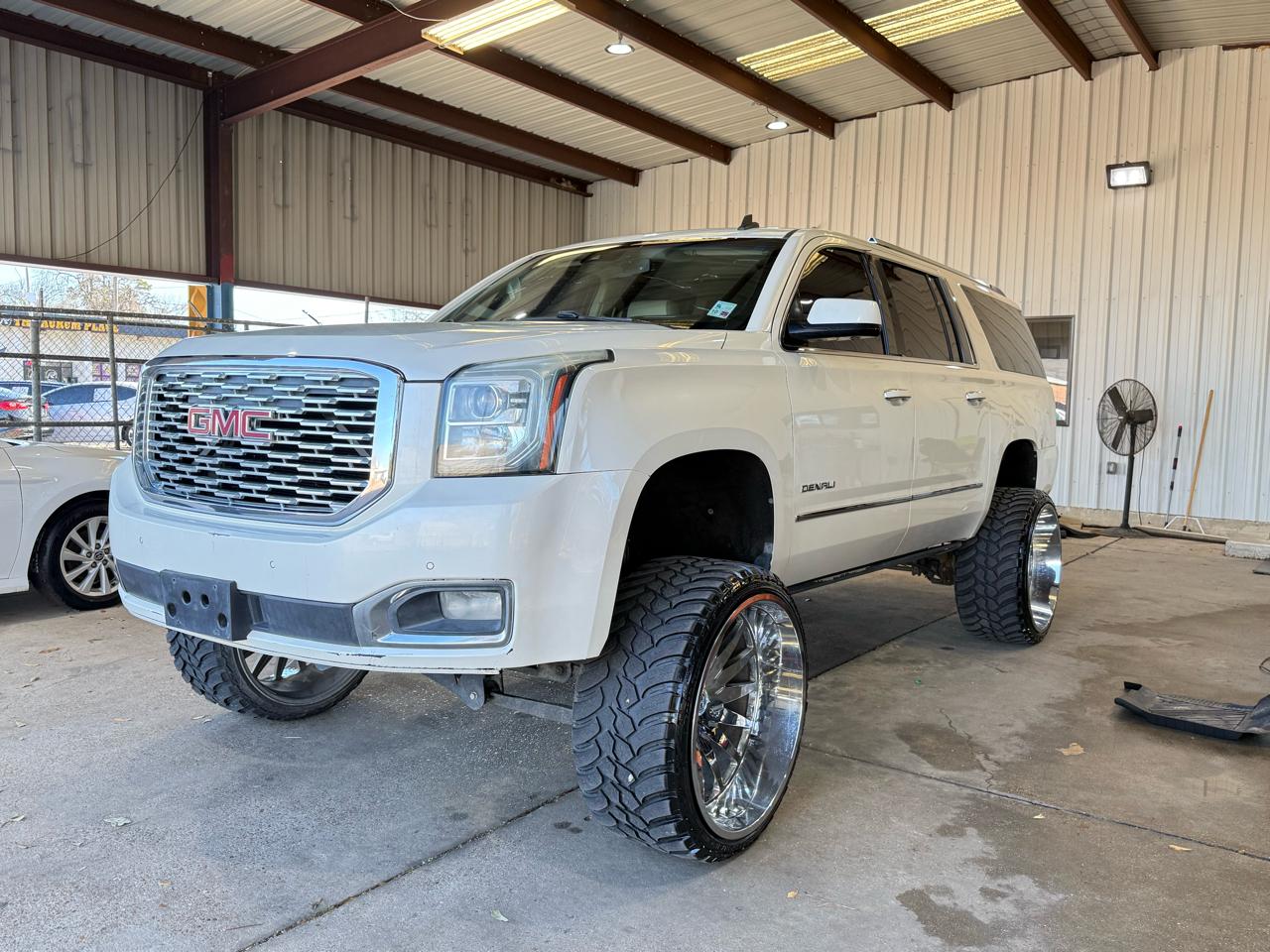 GMC Yukon Denali XL 2WD 2015