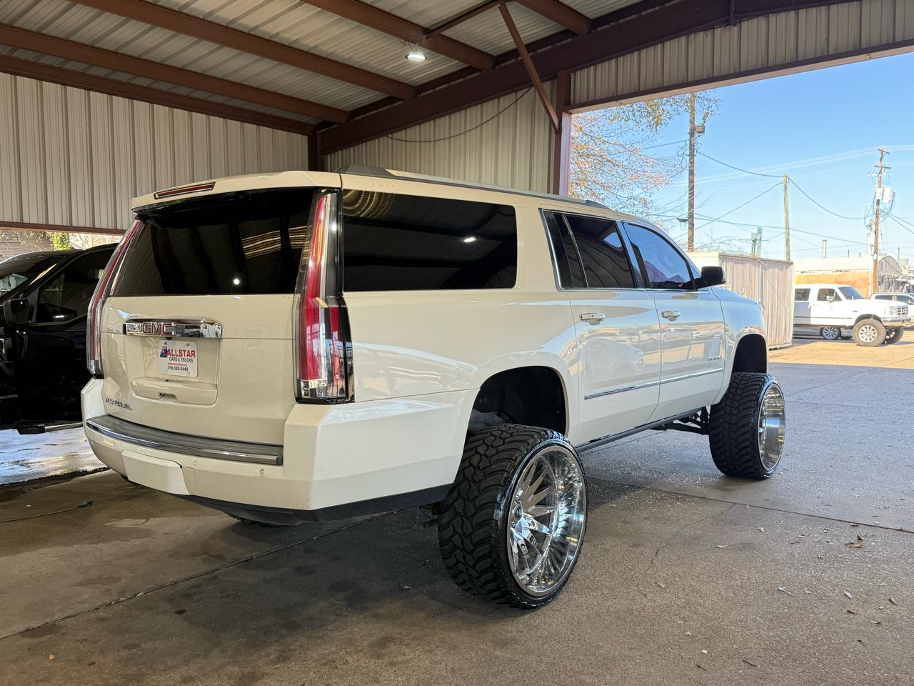 GMC Yukon Denali XL 2WD 2015