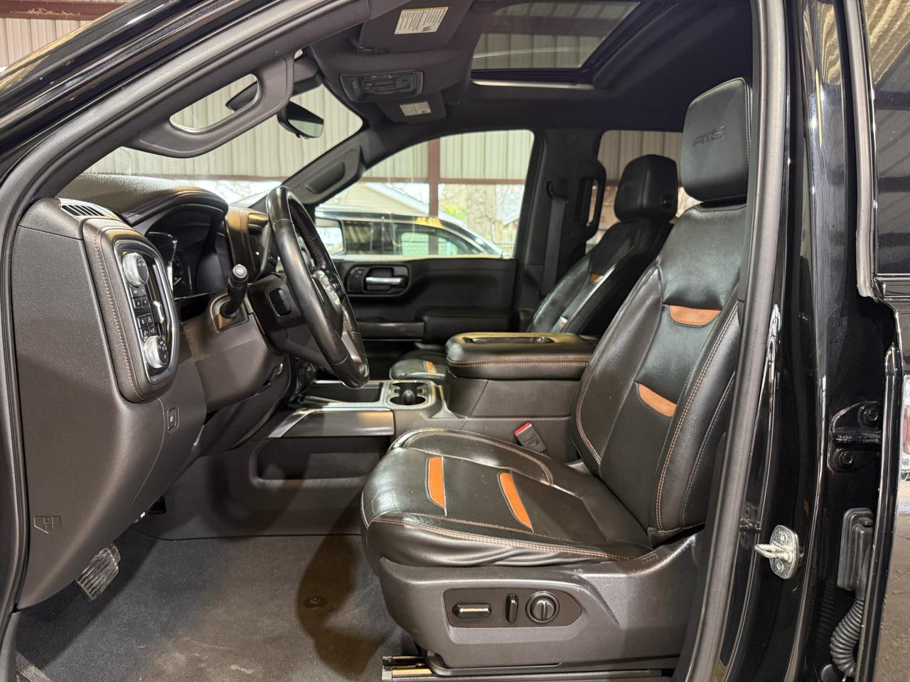 GMC Sierra 1500 AT4 Crew Cab 4WD 2020