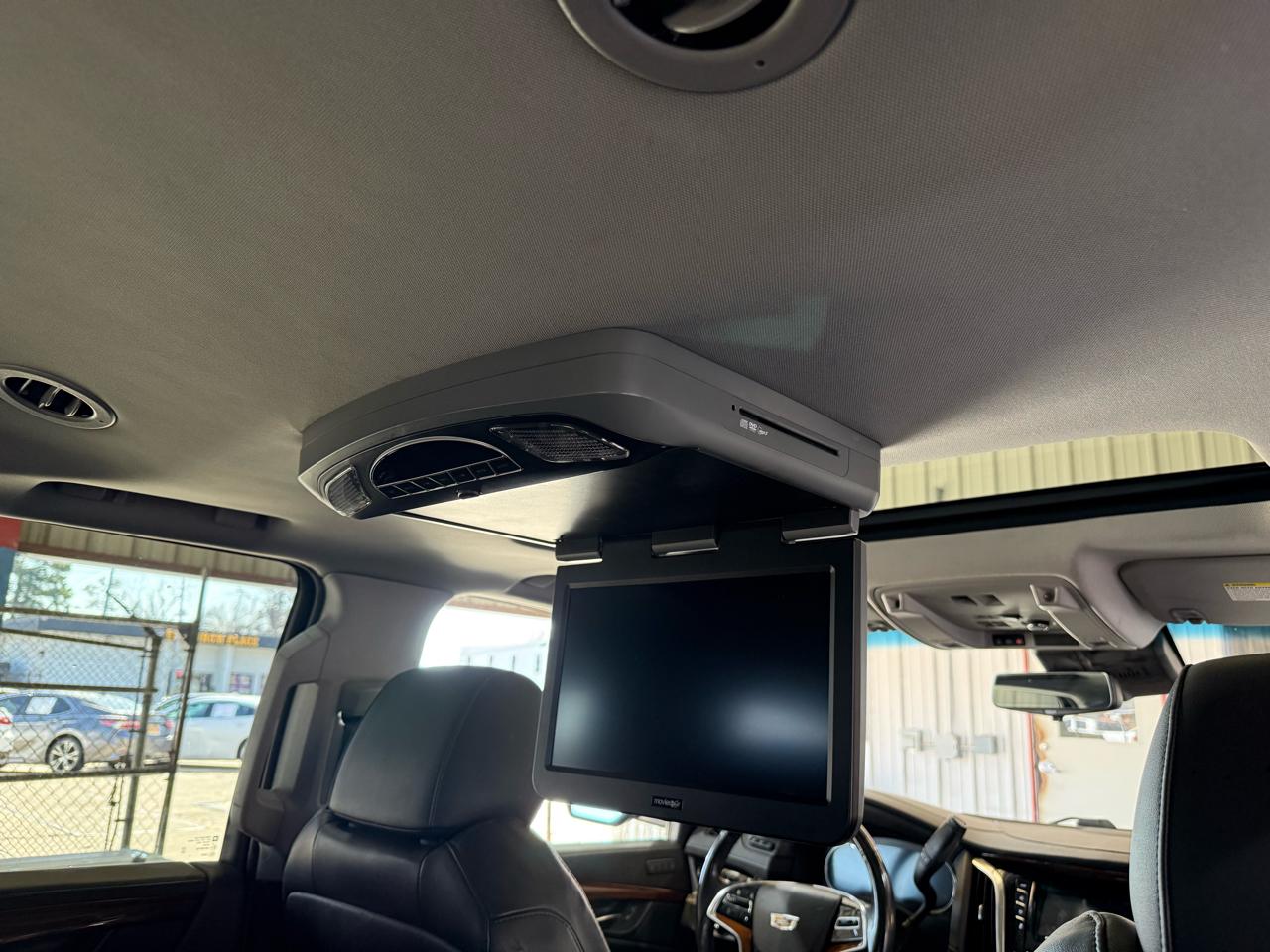 Cadillac Escalade Luxury 2WD 2019